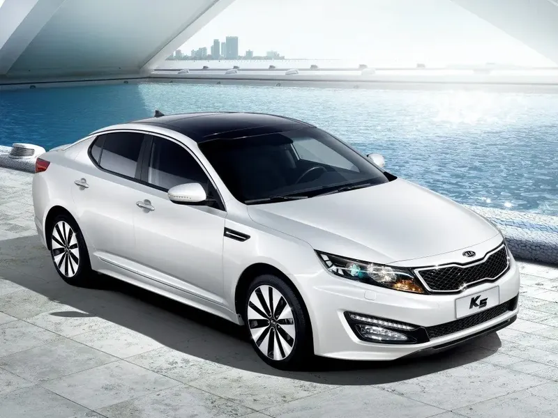Kia K5 2010, седан, 1 поколение, TF (04.2010 - 06.2013)