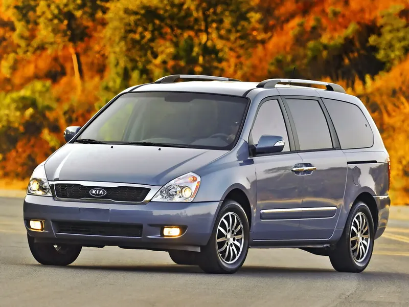 Kia Sedona рестайлинг 2010, минивэн, 2 поколение, VQ (02.2010 - 12.2014)