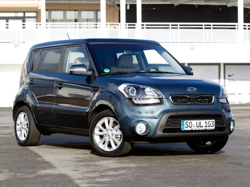 Kia Soul рестайлинг 2011, хэтчбек 5 дв., 1 поколение, AM (10.2011 - 03.2014)