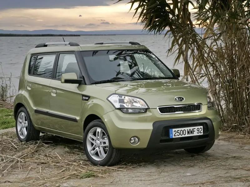 Kia Soul 2008, хэтчбек 5 дв., 1 поколение, AM (11.2008 - 09.2011)