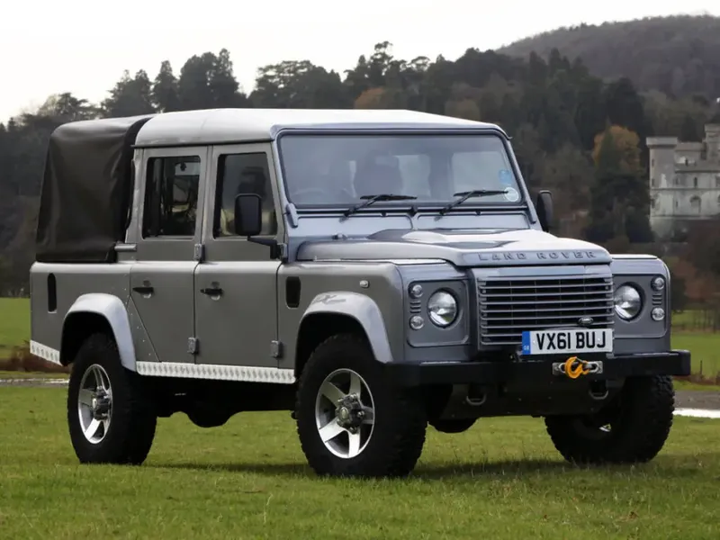 Land Rover Defender рестайлинг 2007, пикап, 1 поколение, 130 (09.2007 - 12.2015)