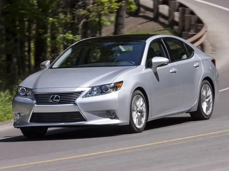 Lexus ES350 2012, седан, 6 поколение, XV60 (07.2012 - 12.2015)