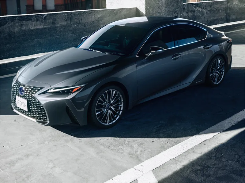 Lexus IS300h 2-й рестайлинг 2020, седан, 3 поколение (11.2020 - 11.2025)