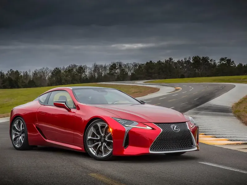 Lexus LC500 2017, купе, 1 поколение (03.2017 - 12.2022)