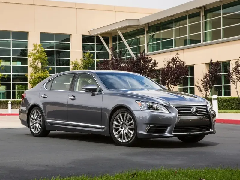 Lexus LS460 2-й рестайлинг 2012, седан, 4 поколение, XF40 (07.2012 - 07.2017)