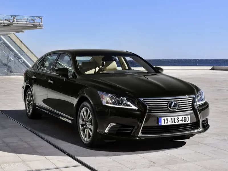 Lexus LS460L 2-й рестайлинг 2012, седан, 4 поколение, XF40 (07.2012 - 07.2017)