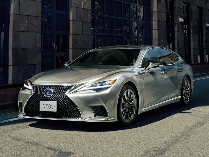 Lexus LS500h рестайлинг 2020, седан, 5 поколение (11.2020 - н.в.)