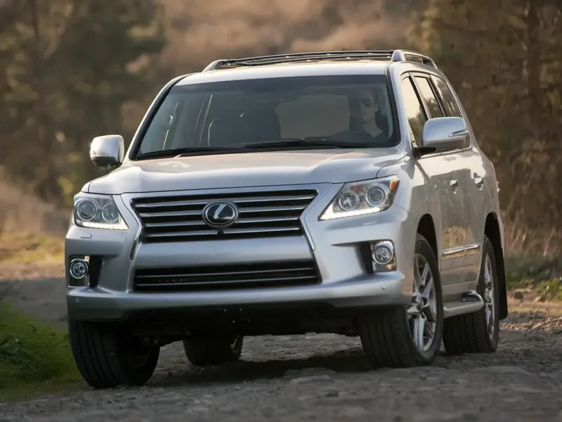 Lexus LX570 рестайлинг 2012, джип/suv 5 дв., 3 поколение, J200 (01.2012 - 10.2015)