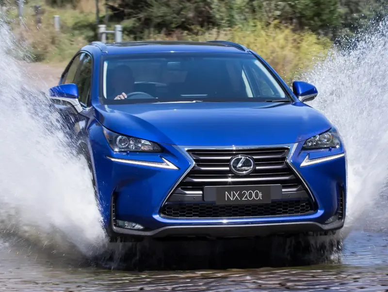 Lexus NX200t