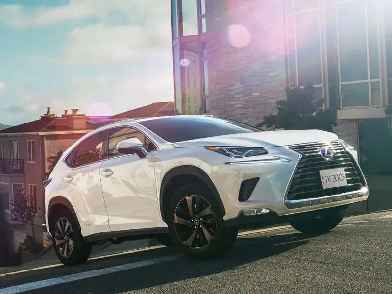 Lexus NX300h рестайлинг 2017, джип/suv 5 дв., 1 поколение, Z10 (09.2017 - 10.2021)
