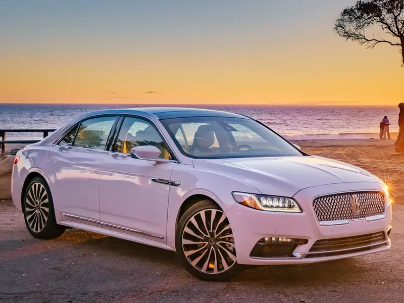 Lincoln Continental 2016, седан, 10 поколение, D544 (09.2016 - 10.2020)