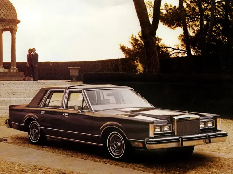 Lincoln Continental 1979, седан, 6 поколение (09.1979 - 08.1980)