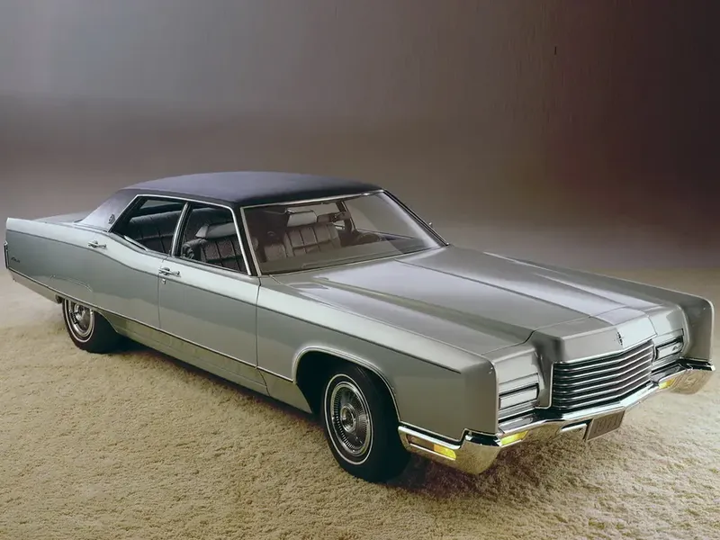 Lincoln Continental 1969, седан, 5 поколение (09.1969 - 08.1972)