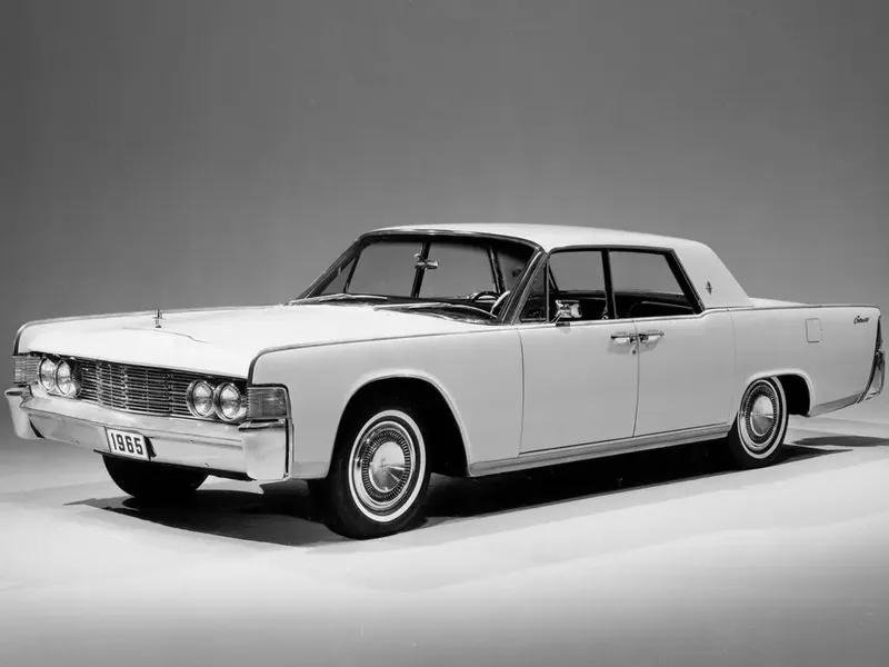 Lincoln Continental 3-й рестайлинг 1964, седан, 4 поколение (11.1964 - 10.1965)
