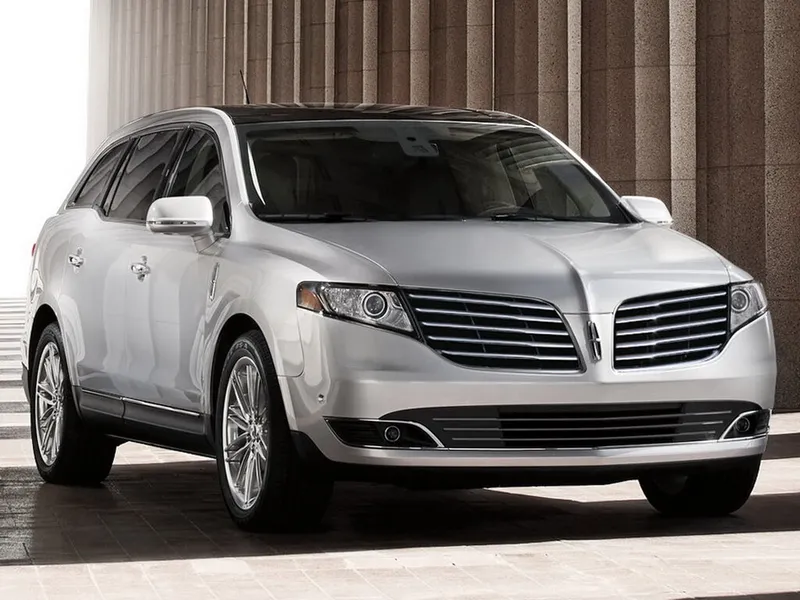 Lincoln MKT 2-й рестайлинг 2016, джип/suv 5 дв., 1 поколение (06.2016 - 10.2019)