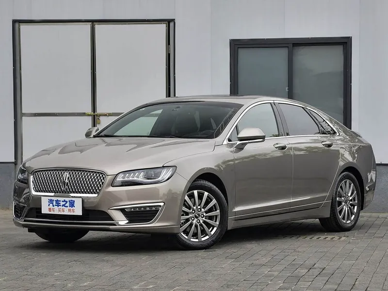 Lincoln MKZ рестайлинг 2015, седан, 2 поколение (11.2015 - 02.2021)