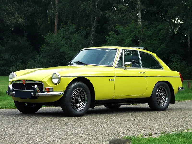 MG MGB 2-й рестайлинг 1973, хэтчбек 3 дв., 1 поколение (09.1973 - 10.1975)