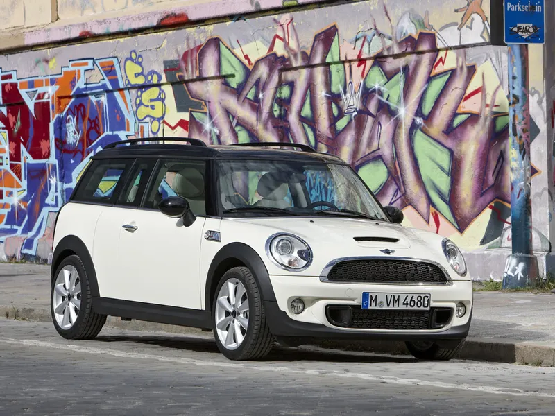 MINI Clubman рестайлинг 2010, универсал, 1 поколение, R55 (08.2010 - 11.2014)