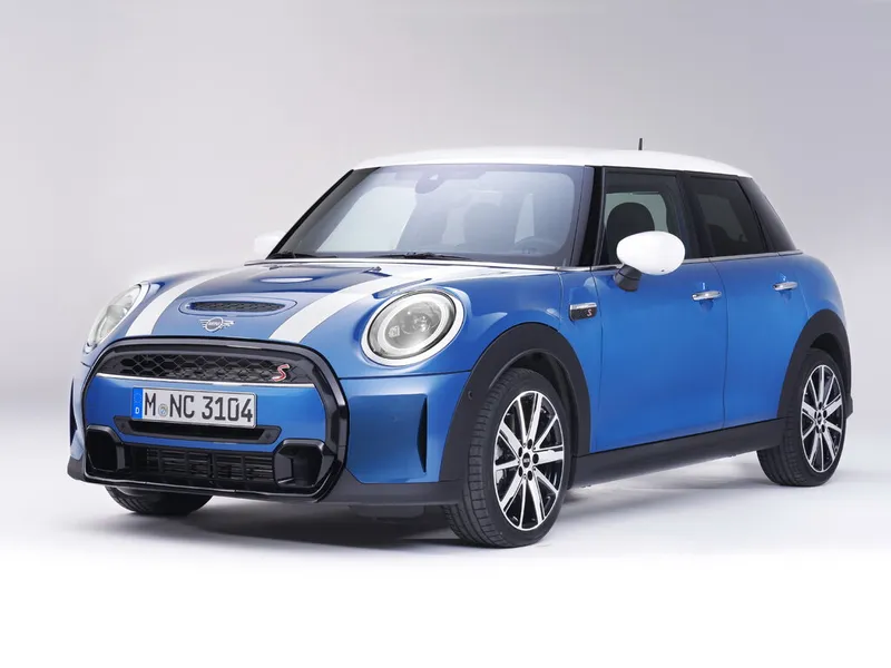 MINI Hatch 2-й рестайлинг 2021, хэтчбек 5 дв., 3 поколение, F55 (01.2021 - 12.2022)