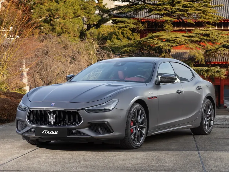Maserati Ghibli 2-й рестайлинг 2020, седан, 3 поколение, M157 (08.2020 - н.в.)