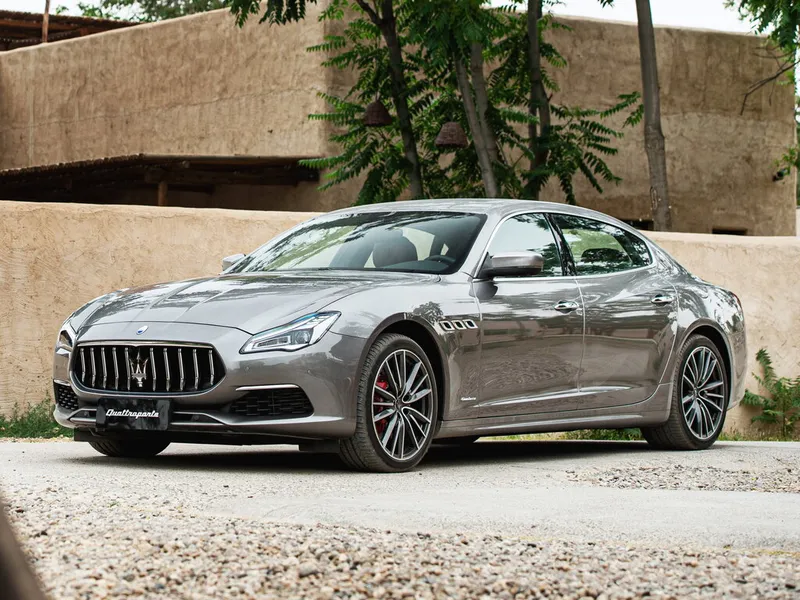 Maserati Quattroporte 2-й рестайлинг 2020, седан, 6 поколение, M156 (08.2020 - 12.2022)