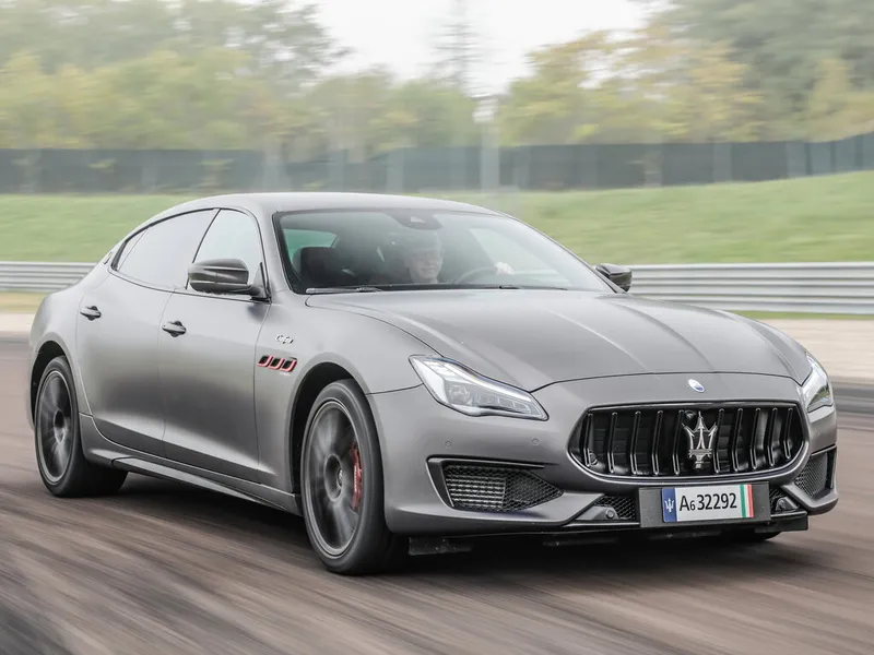 Maserati Quattroporte 2-й рестайлинг 2020, седан, 6 поколение, M156 (08.2020 - н.в.)