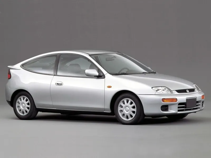 Mazda 323C
