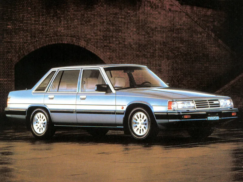 Mazda 929 рестайлинг 1984, седан, 3 поколение, HB (03.1984 - 09.1986)