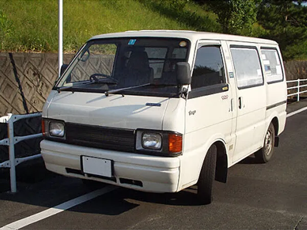 Mazda Bongo 1983, цельнометаллический фургон, 3 поколение, SS (09.1983 - 08.1987)