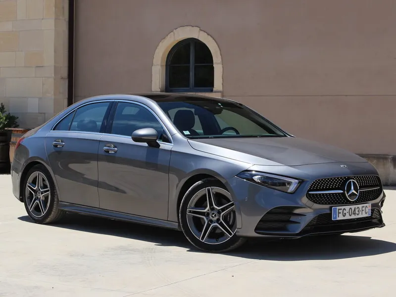 Mercedes-Benz A-Class 2018, седан, 4 поколение, V177 (02.2018 - 04.2023)