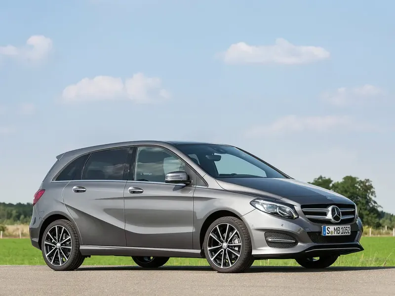 Mercedes-Benz B-Class рестайлинг 2014, хэтчбек 5 дв., 2 поколение, W246 (11.2014 - 05.2018)
