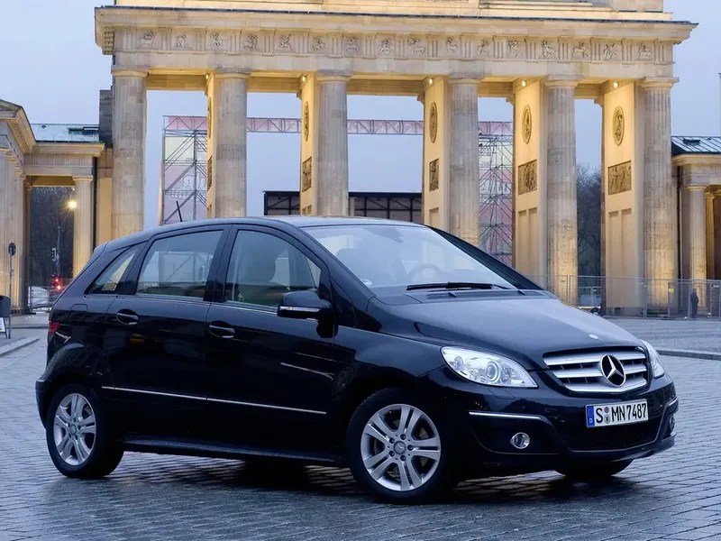 Mercedes-Benz B-Class рестайлинг 2008, хэтчбек 5 дв., 1 поколение, W245 (03.2008 - 06.2011)