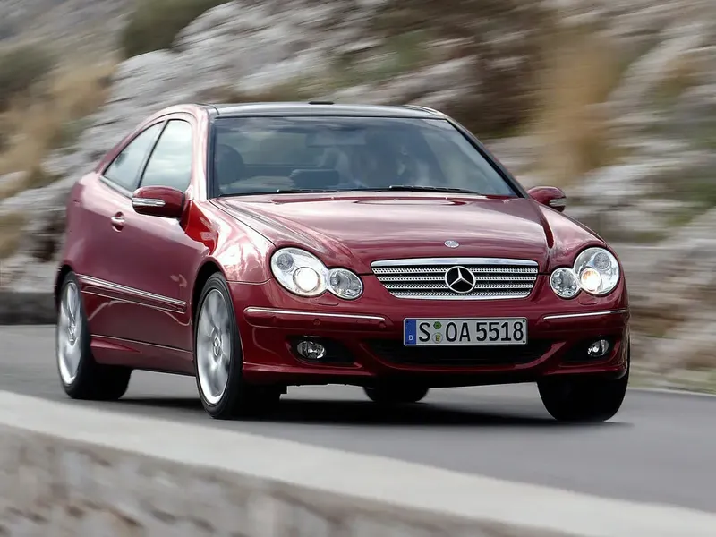 Mercedes-Benz C-Class рестайлинг 2004, хэтчбек 3 дв., 2 поколение, CL203 (04.2004 - 03.2008)