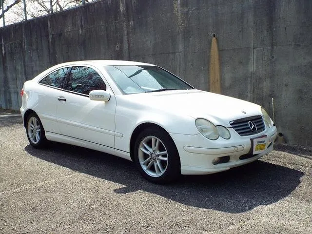 Mercedes-Benz C-Class 2001, хэтчбек 3 дв., 2 поколение, C203 (06.2001 - 05.2004)