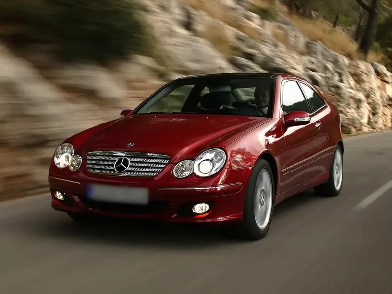 Mercedes-Benz C-Class рестайлинг 2004, хэтчбек 3 дв., 2 поколение, CL203 (04.2004 - 02.2005)
