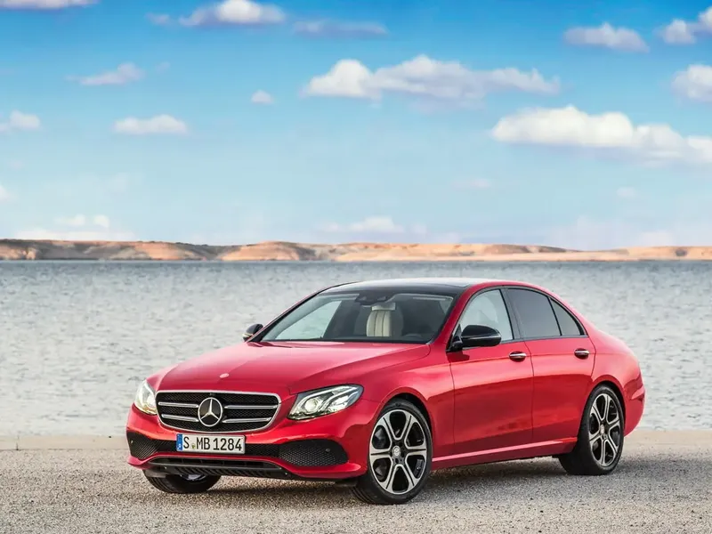 Mercedes-Benz E-Class 2016, седан, 5 поколение, W213 (01.2016 - 06.2020)