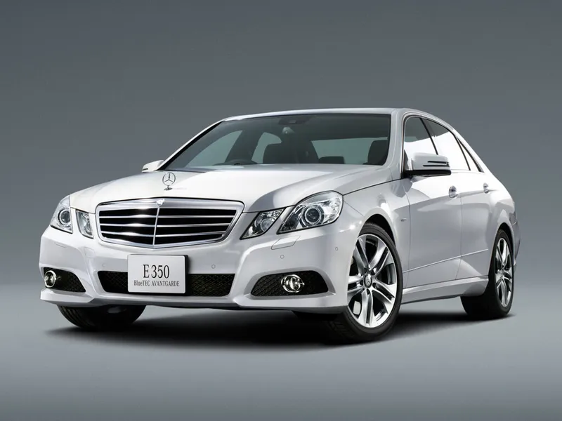 Mercedes-Benz E-Class 2009, седан, 4 поколение, W212 (05.2009 - 04.2013)