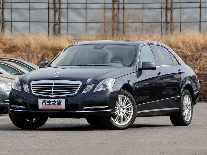 Mercedes-Benz E-Class 2009, седан, 4 поколение, V212 (01.2009 - 01.2014)