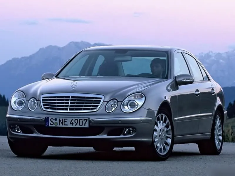 Mercedes-Benz E-Class 2002, седан, 3 поколение, W211 (01.2002 - 07.2006)