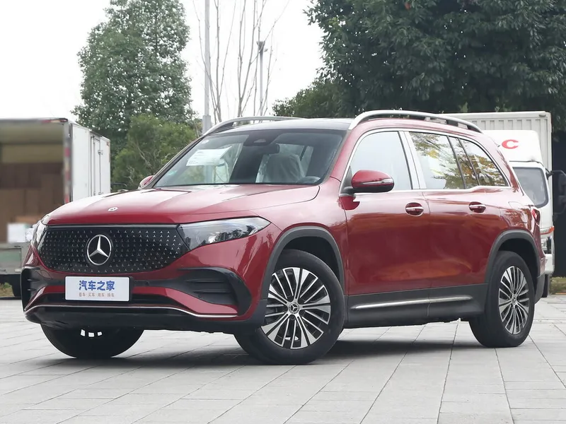 Mercedes-Benz EQB рестайлинг 2023, джип/suv 5 дв., 1 поколение, X243 (08.2023 - н.в.)