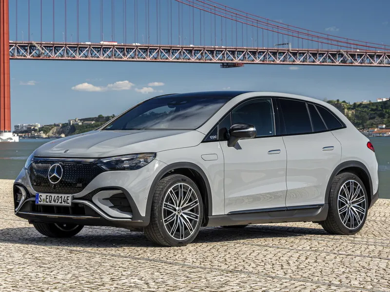 Mercedes-Benz EQE SUV