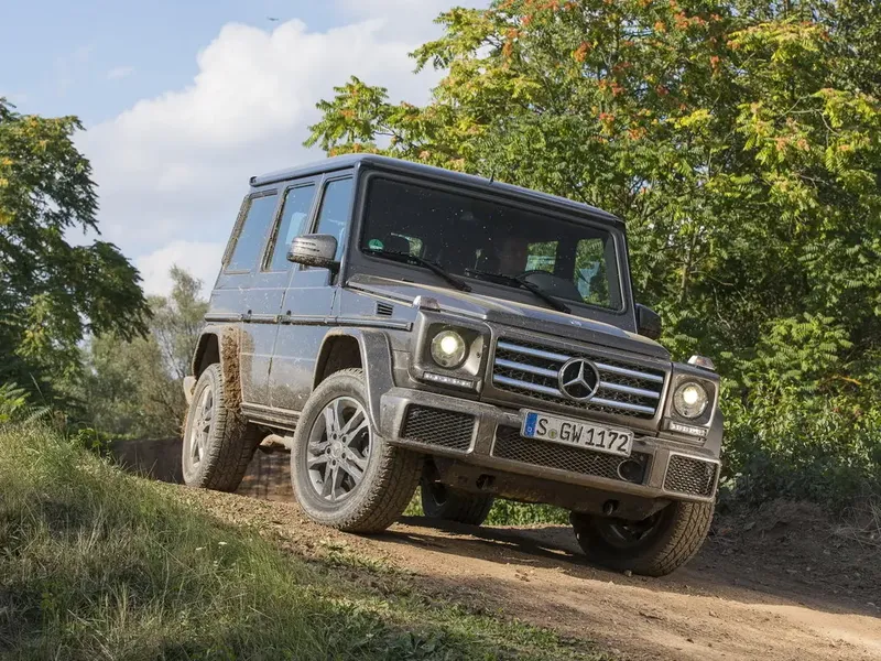 Mercedes-Benz G-Class 7-й рестайлинг 2015, джип/suv 5 дв., 2 поколение, W463 (09.2015 - 02.2018)