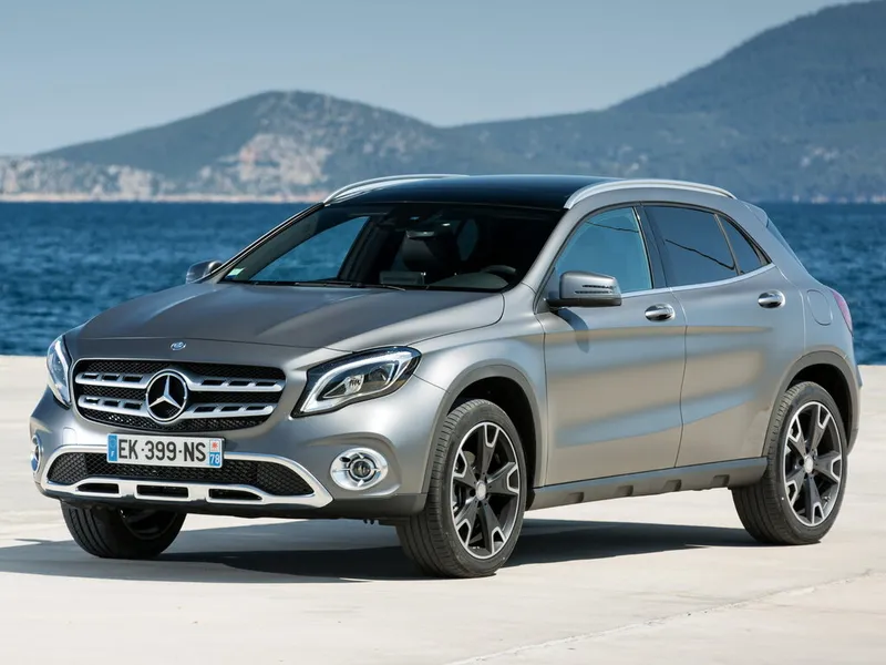 Mercedes-Benz GLA-Class рестайлинг 2017, джип/suv 5 дв., 1 поколение, X156 (01.2017 - 03.2020)