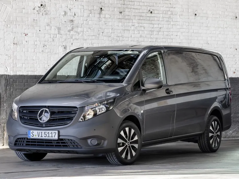 Mercedes-Benz Vito рестайлинг 2018, цельнометаллический фургон, 3 поколение, W447 (11.2018 - 03.2023)