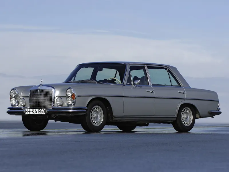 Mercedes-Benz W108