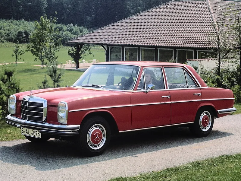 Mercedes-Benz W114 1967, седан, 1 поколение, W114 (07.1967 - 08.1973)