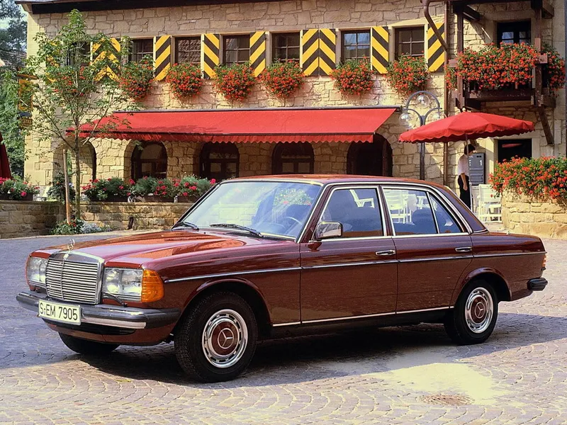 Mercedes-Benz W123 1975, седан, 1 поколение, W123 (11.1975 - 12.1985)