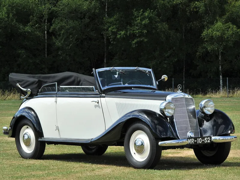 Mercedes-Benz W136