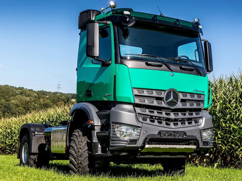Mercedes-Benz Arocs 4x4