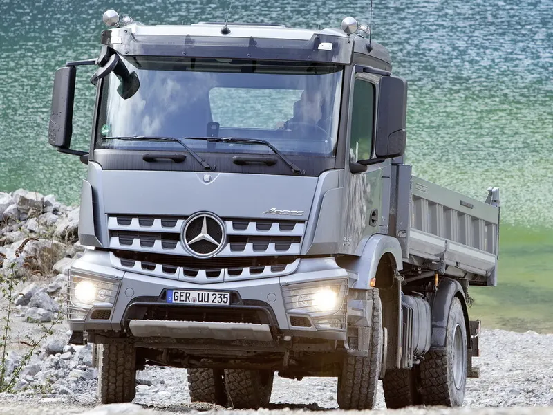 Mercedes-Benz Arocs 4x2